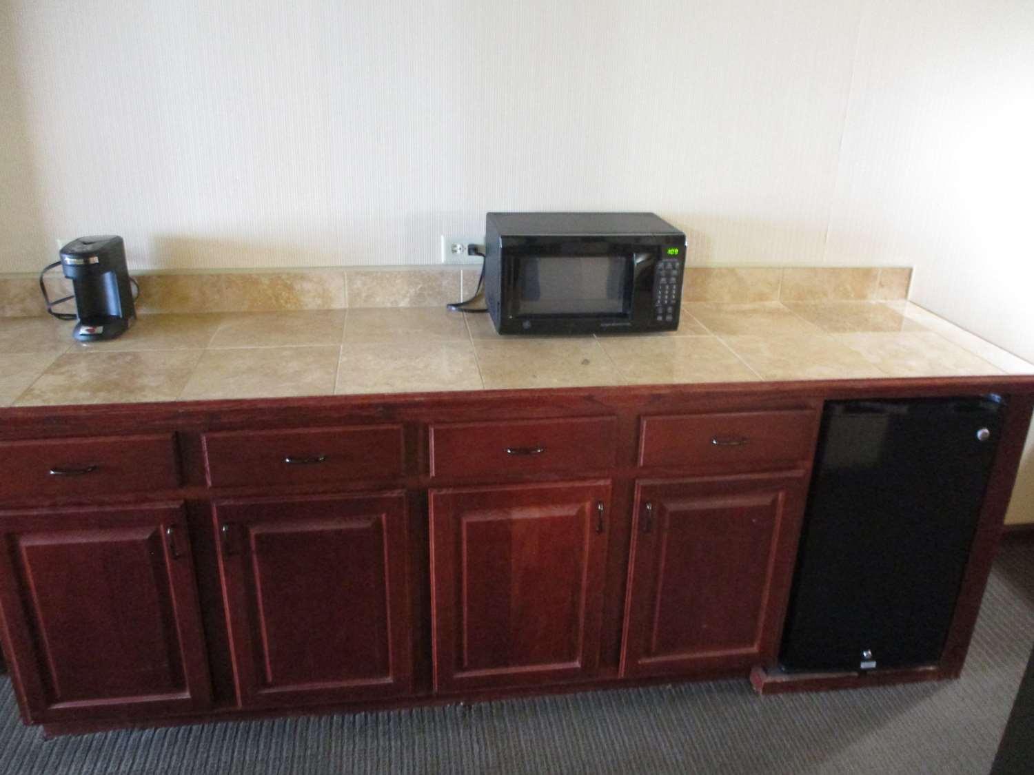 Best Western Coffeyville Central Business District Inn And Suites Exterior foto