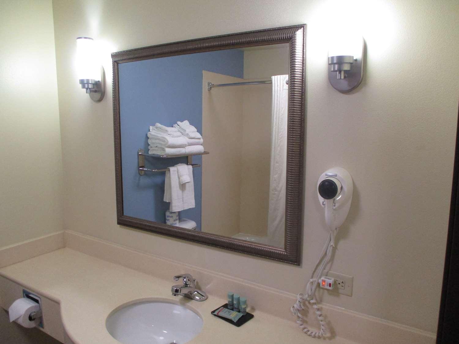 Best Western Coffeyville Central Business District Inn And Suites Exterior foto