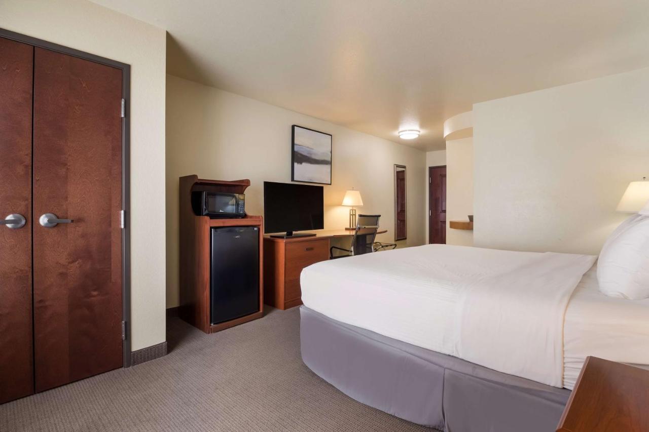 Best Western Coffeyville Central Business District Inn And Suites Exterior foto
